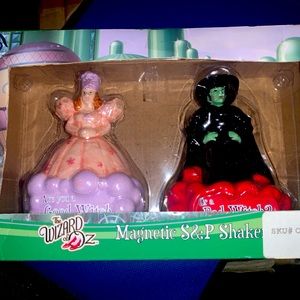 Wizard of Oz Witch Salt and Pepper Shaker Set